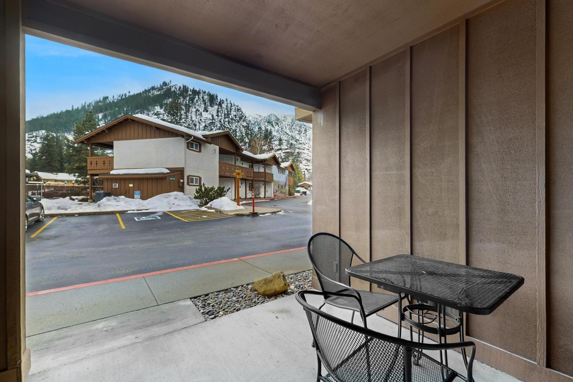 Icicle Village Resort 402: Juniper Studio Leavenworth Exterior foto